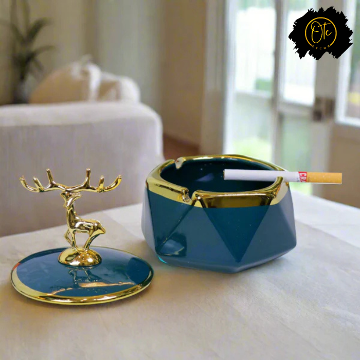 Luxury Ceramic Deer Lid Ashtray – Elegant Decorative Ashtray with Modern Design
