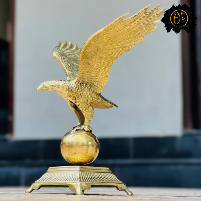 Majestic Golden Eagle Metal Sculpture on Ball – Luxurious Decor Accent