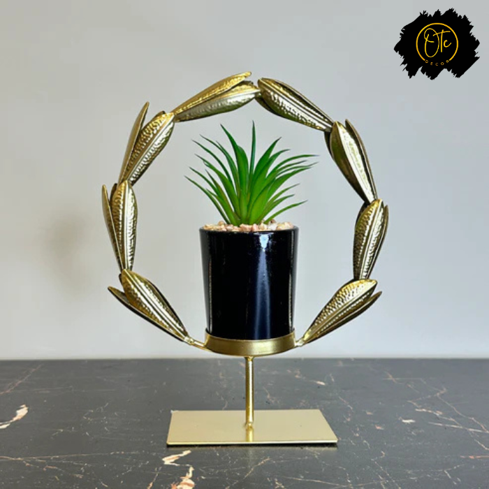 Golden Laurel Agave Plant Holder OTC