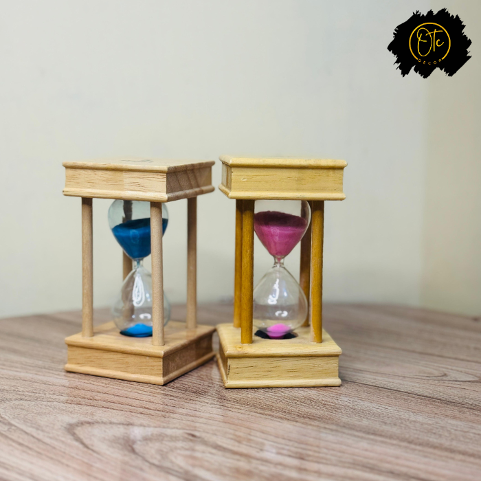 Wooden 5-Minute Sand Timer Set – Elegant Hourglass for Home, Office, and Decor