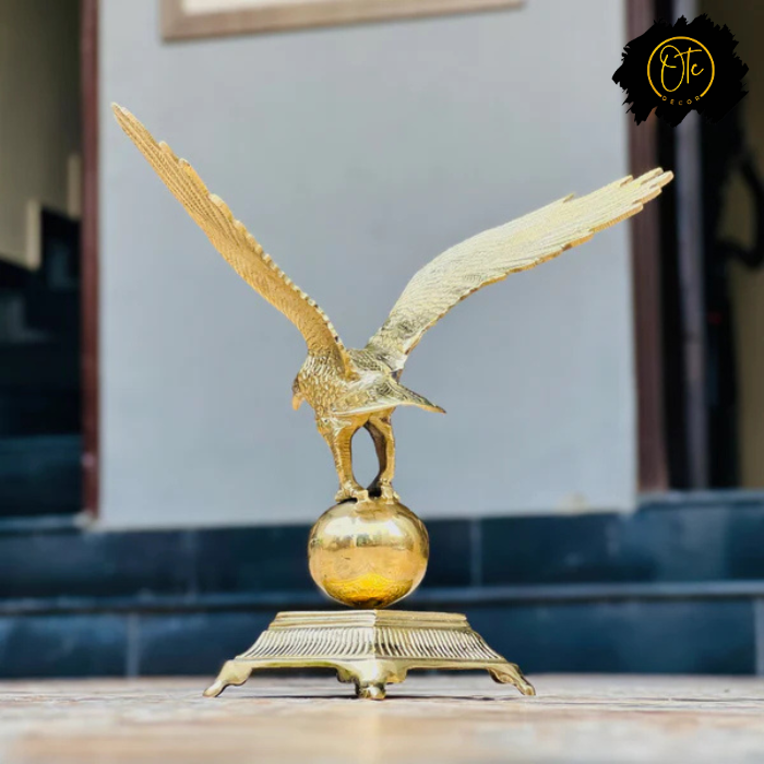 Majestic Golden Eagle Metal Sculpture on Ball – Luxurious Decor Accent