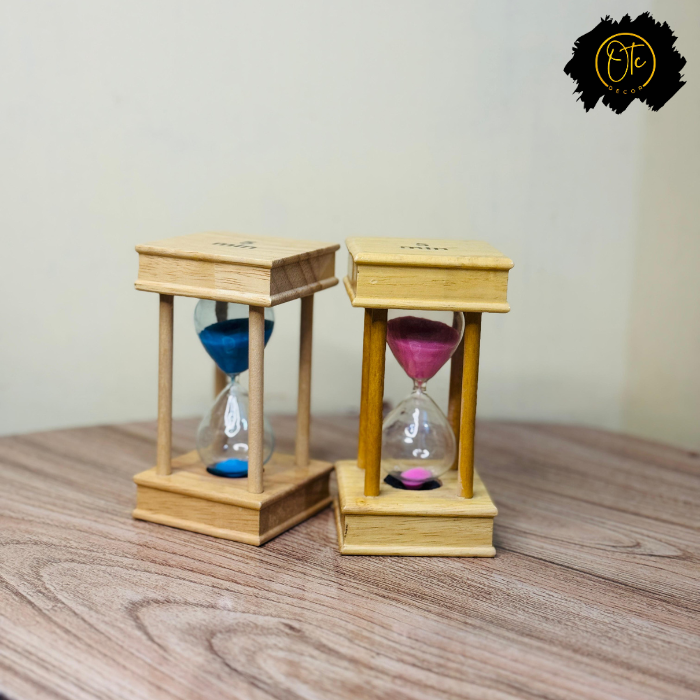 Wooden 5-Minute Sand Timer Set – Elegant Hourglass for Home, Office, and Decor