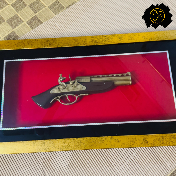 Exquisite Framed Antique Pistol Display – Luxury Wall Art for Sophisticated Interiors