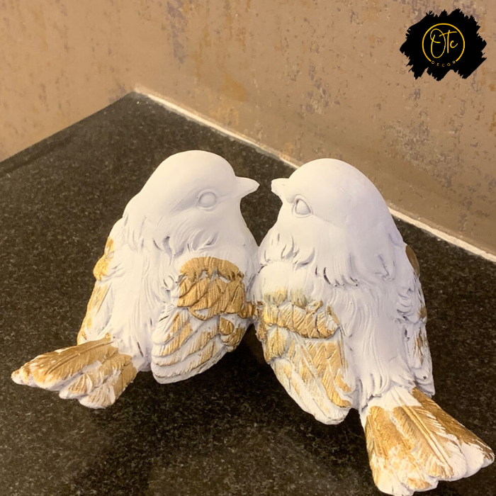 Elegant Sparrow Figurines – Handcrafted Decorative Birds for Home Decor