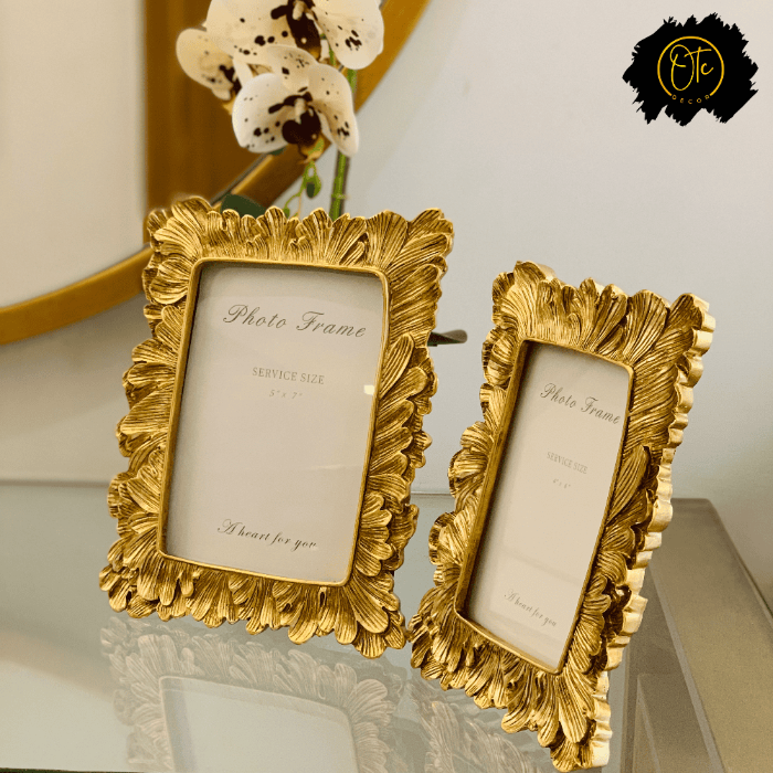 Elegant Resin Photo Frame Pair – Gold Decorative Frames for Home and Office